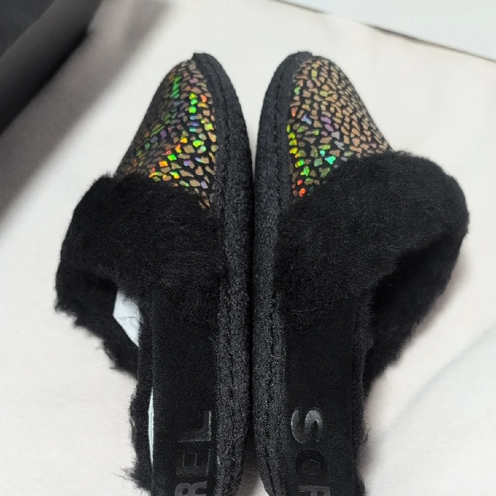 Sorel Nakiska Slide II Iridescent & Black Suede Slippers Youth Size 2